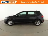 Usado VW Golf VII 116 CV (85 kW) 2018 Negro Utilitario