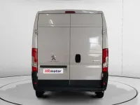 Usado Peugeot Boxer S 140 CV (102 kW) 2023 Blanco Van