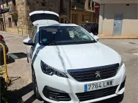 Usado Peugeot 308 Allure 130 CV (95 kW) 2021 Blanco Berlina