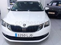 Usado Skoda Octavia Ambition 110 CV (80 kW) 2020 Blanco Berlina