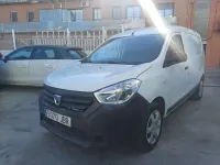 Usado Dacia Dokker Ambiance 90 CV (66 kW) 2015 Blanco Monovolumen