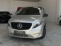 Usado Mercedes Vito 136 CV (100 kW) 2022 Gris Van