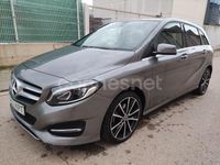 Usado Mercedes B200 136 CV (100 kW) 2018 Gris / plata Monovolumen