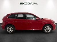 Usado Skoda Kamiq Selection 115 CV (84 kW) 2025 Rojo SUV