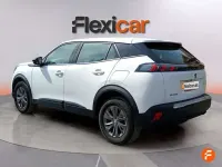 Usado Peugeot 2008 Active 101 CV (74 kW) 2022 Blanco SUV