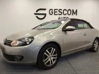 Usado VW Golf Cabriolet 105 CV (77 kW) 2012 Gris / plata Descapotable