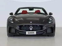 Usado Maserati GranCabrio 551 CV (405 kW) 2025 Gris Descapotable