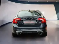 Usado Volvo S60 R-Design 136 CV (100 kW) 2013 Gris / plata Berlina