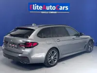 Usado BMW 520 Comfort Edition 190 CV (139 kW) 2023 Gris / plata Berlina