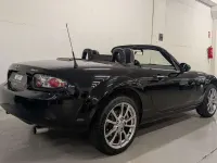 Usado Mazda MX5 Active 126 CV (92 kW) 2008 Negro Descapotable