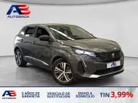 Usado Peugeot 3008 Allure 225 CV (165 kW) 2022 Gris SUV