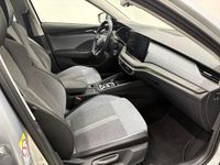 Usado Skoda Octavia 150 CV (110 kW) 2025 Gris plata