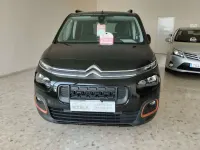 Usado Citroën Berlingo Shine 102 CV (75 kW) 2019 Negro Monovolumen