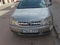 Używany Opel Vectra Comfort 100 KM (73 kW) 2004 Szary Sedan/Limuzyna