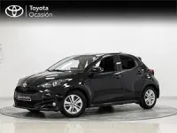 Usado Toyota Yaris Active 116 CV (85 kW) 2021 Negro Utilitario