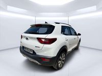 Usado Kia Stonic 120 CV (88 kW) 2021 Blanco SUV