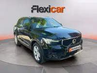 Usado Volvo XC40 Core 163 HP (119 kW) 2022 Preto SUV
