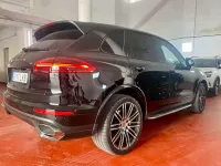 Usado Porsche Cayenne S Diesel Platinum Edition 385 CV (283 kW) 2018 Negro SUV