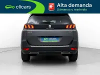 Usado Peugeot 5008 GTi 136 CV (100 kW) 2024 Gris SUV