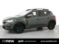 Usado Dacia Sandero Extreme 101 CV (74 kW) 2025 Verde Berlina