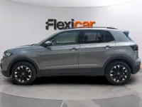 Usado VW T-Cross Advance 110 CV (80 kW) 2021 Gris SUV