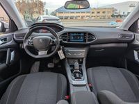 Usado Peugeot 308 Allure 130 CV (95 kW) 2021 Blanco Utilitario