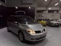 Usado Renault Espace Dynamique 150 CV (110 kW) 2007 Gris / plata Monovolumen