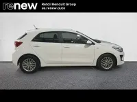 Usado Kia Rio 84 HP (61 kW) 2021 Branco Sedan