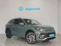 Usado VW Tiguan R-line 150 CV (110 kW) 2024 Verde SUV