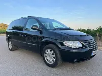 Usado Chrysler Grand Voyager Executive 150 CV (110 kW) 2007 Negro Monovolumen