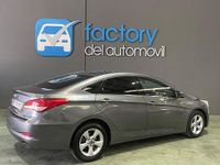 Usado Hyundai i40 115 CV (84 kW) 2012 Gris Berlina