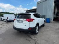 Usado Toyota RAV4 Executive 150 CV (110 kW) 2015 Blanco SUV