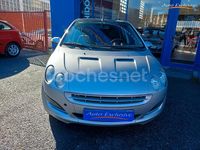 Usado Smart ForFour Passion 95 CV (69 kW) 2004 Gris / plata Utilitario