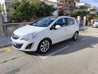 Usado Opel Corsa Expression 85 CV (62 kW) 2012 Blanco Utilitario