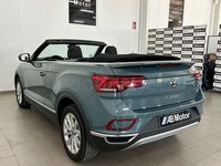 Usado VW T-Roc Style 150 CV (110 kW) 2024 Gris / plata SUV