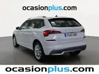 Usado Skoda Kamiq Ambition 110 CV (80 kW) 2021 Blanco SUV