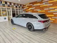 Używany Mercedes E300 313 KM (230 kW) 2024 Szary Kombi