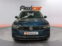 Usado VW Tiguan Life 150 CV (110 kW) 2022 Verde SUV
