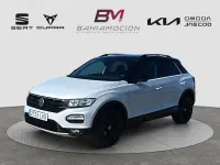 Usado VW T-Roc Advance 110 CV (80 kW) 2022 Gris SUV