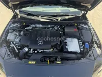 Usado Mercedes CLA200 Shooting Brake 150 CV (110 kW) 2023 Negro Familiar