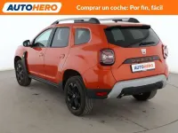 Usado Dacia Duster Extreme 150 CV (110 kW) 2022 Naranja SUV