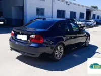 Usado BMW 320 150 CV (110 kW) 2005 Azul Berlina