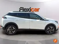 Usado Peugeot 2008 Allure 110 CV (80 kW) 2021 Blanco SUV
