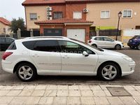 Usado Peugeot 407 Sport 136 CV (100 kW) 2008 Blanco Familiar