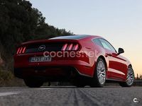 Usado Ford Mustang Fastback 314 CV (230 kW) 2017 Rojo Coupe