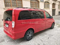 Usado Mercedes Viano 109 CV (80 kW) 2010 Rojo Monovolumen
