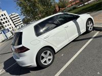 Usado VW Golf VII Advance 122 CV (89 kW) 2014 Blanco Familiar