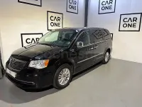 Usado Lancia Voyager Platinum 177 CV (130 kW) 2015 Negro Monovolumen