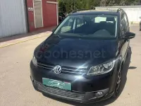 Usado VW Touran Advance 105 CV (77 kW) 2012 Negro Monovolumen