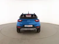 Usado Kia Stonic 101 CV (74 kW) 2022 Azul SUV